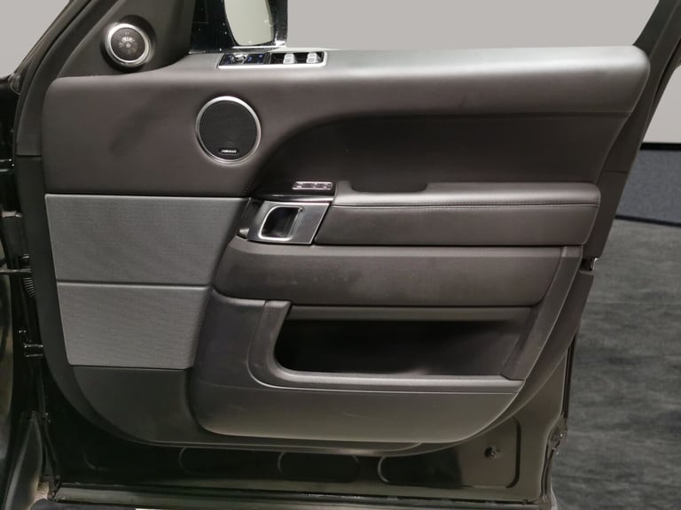 2021 Land Rover Range Rover Sport 2.0 P400e HSE Dynamic Black 5dr Auto ESTATE PETROL/ELECTRIC Aut...