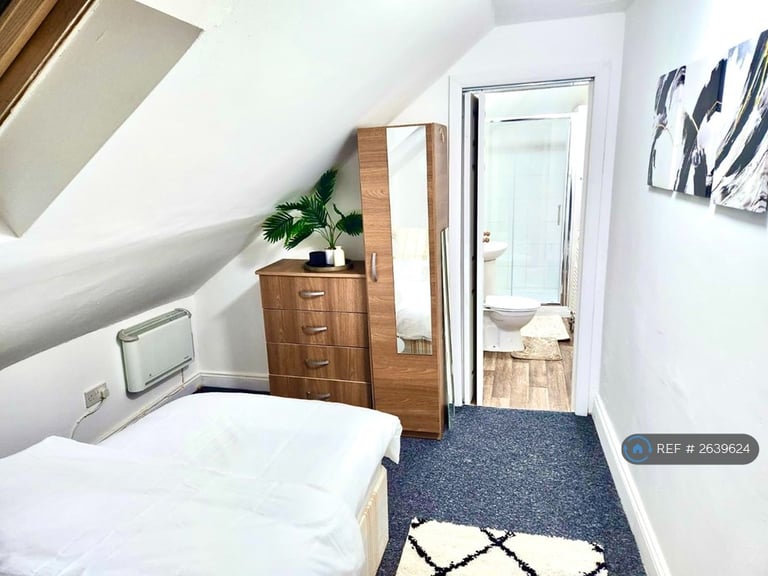 image for 1 bedroom in Village Way, Pinner, HA5 (#2639624)