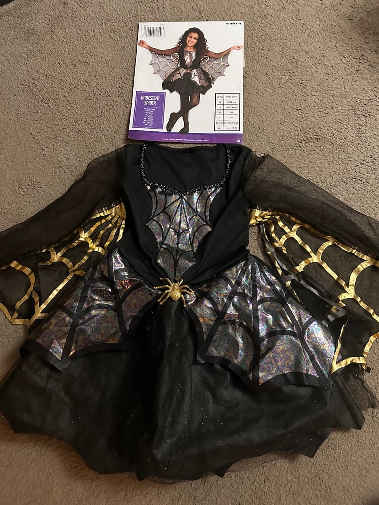 Girls Halloween custome age 10-12