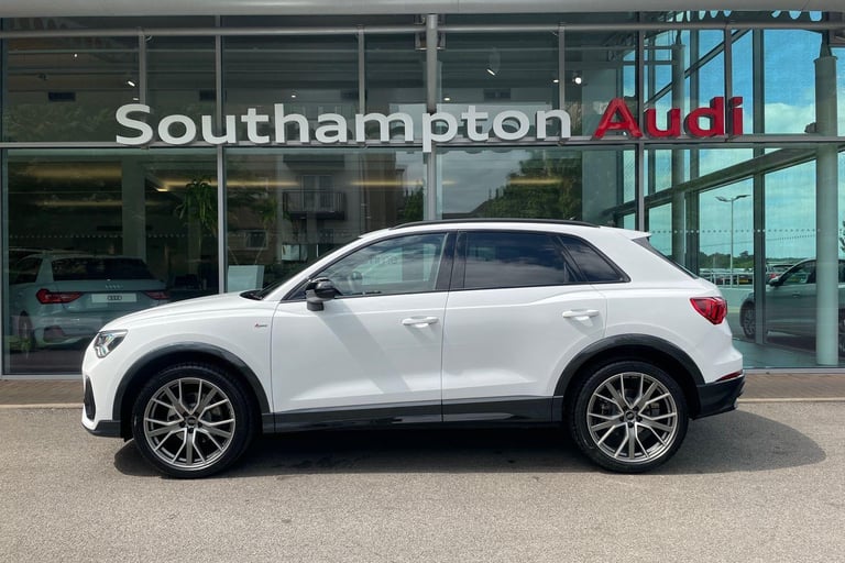 2025 Audi Q3 1.5 TFSI CoD 35 Black Edition SUV 5dr Petrol S Tronic Euro 6 (s/s) (150 ps) ESTATE P...