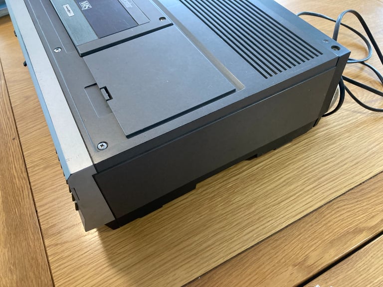 Ferguson Videostar 3v/30 video cassette recorder