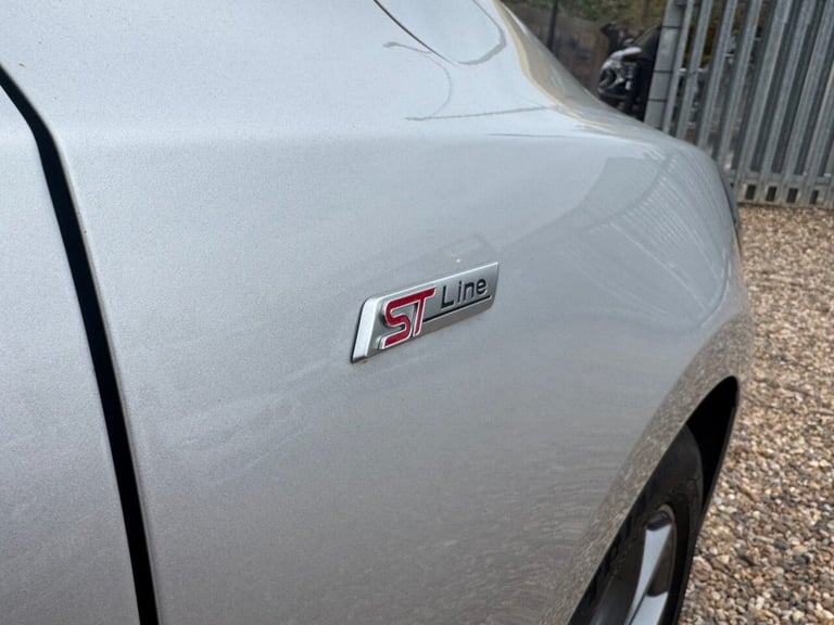 2019 Ford Focus 1.0T EcoBoost ST-Line Hatchback 5dr Petrol Manual Euro 6 (s/s) (125 ps) Hatchback...
