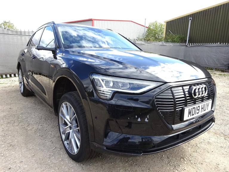 2019 19 REG AUDI E-TRON LAUNCH EDITION 55 QUATTRO ELECTRIC AUTO DAMAGED SALVAGE
