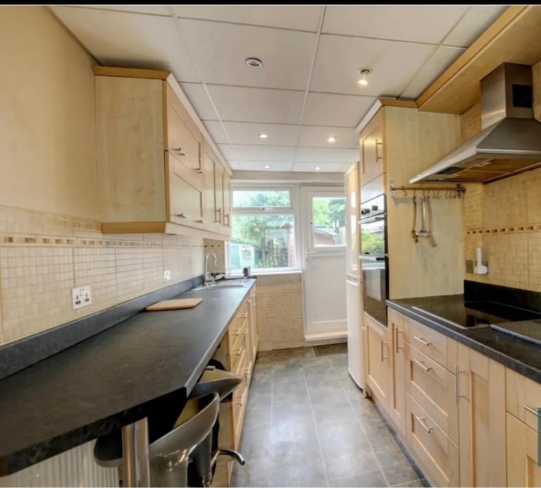 Double Room for Rent – Ideal for Students or Working Females. Agents please don't send messages 