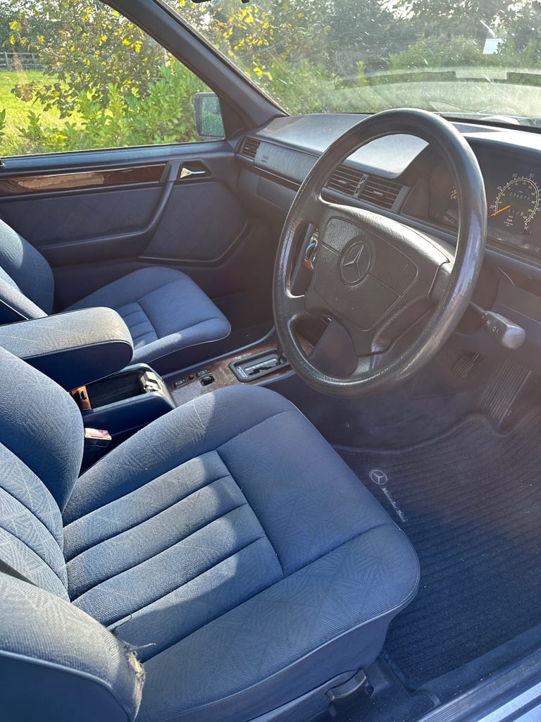Mercedes-Benz, E CLASS, Estate, 1995, Automatic, 2996 (cc), 5 doors