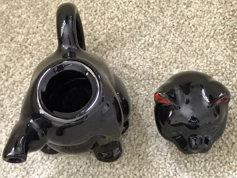 Vintage Black Cat Teapot