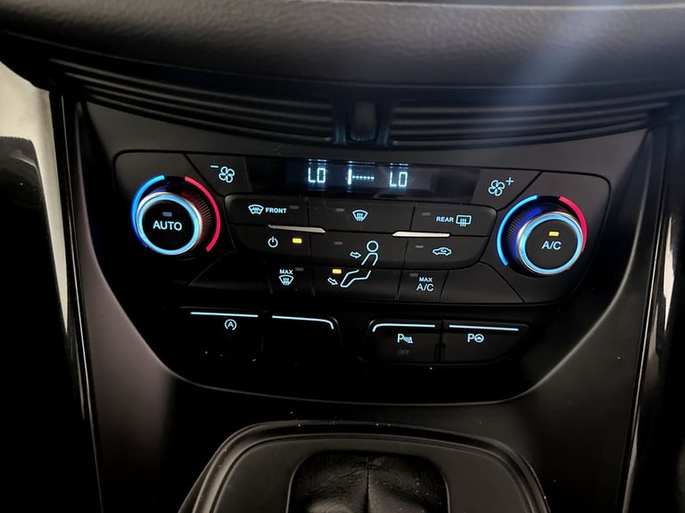 2019 Ford Kuga 2.0 TDCi ST-Line 5dr Auto 2WD HATCHBACK Diesel Automatic