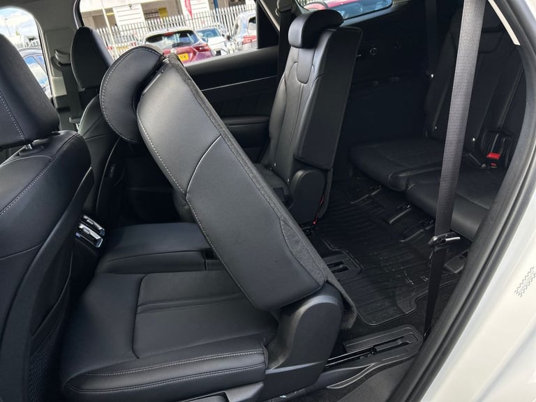 2025 Kia Sorento 1.6 h T-GDi 3 SUV 5dr Petrol Hybrid Auto AWD Euro 6 (s/s) (212 bhp) SUV PETROL/E...