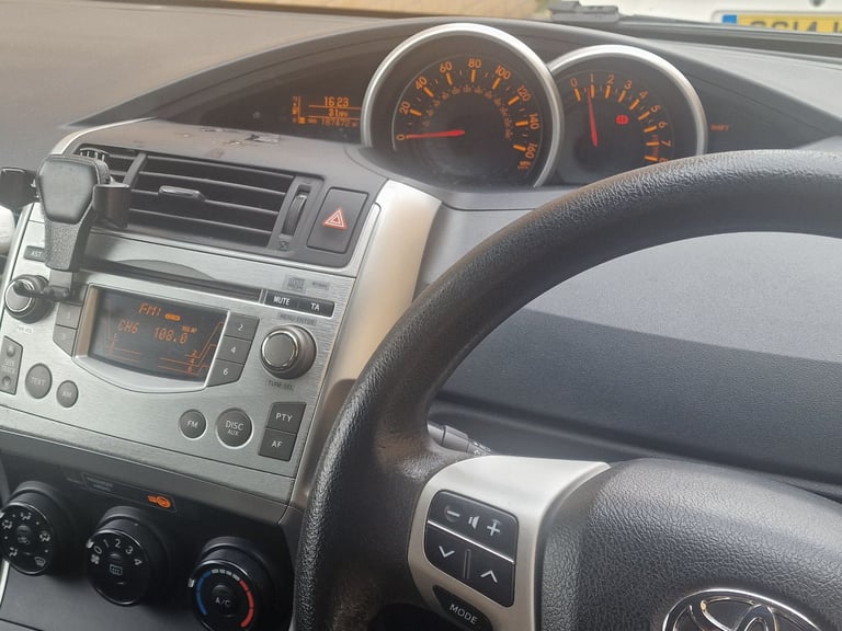 Toyota, VERSO, MPV, 2012, Manual, 1598 (cc),5 doors - Image 11