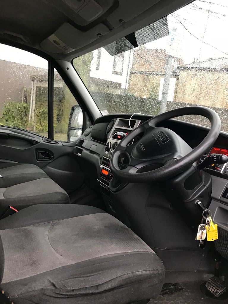 Van hire with driver,self load best price available 24/7 removal jobs welcome 