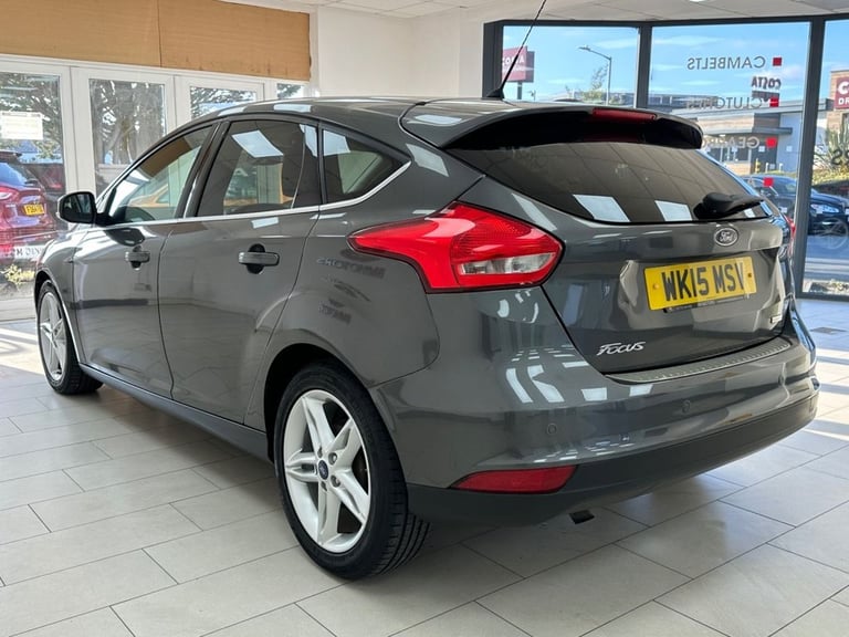 2015 Ford Focus 1.0 EcoBoost 125 Titanium 5dr HATCHBACK PETROL Manual