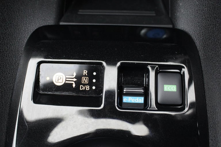 2022 Nissan Leaf 5dr 110kW Tekna 39kWh Automatic Hatchback Electric Automatic