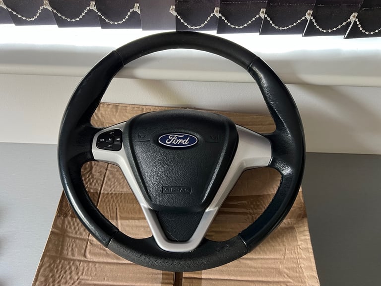 Fiesta Mk7 Leather Steering Wheel