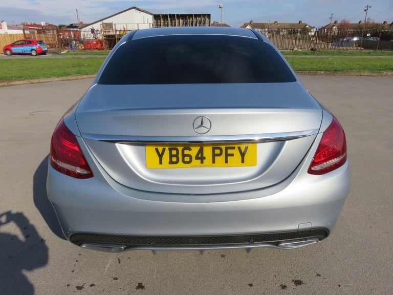 2014 Mercedes-Benz C Class 2.1 C220 BlueTEC AMG Line G-Tronic+ Euro 6 (s/s) 4dr SALOON Diesel Aut...