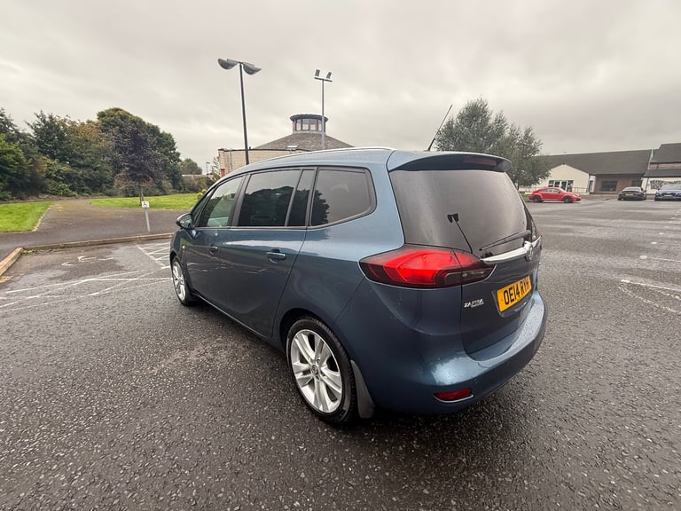 7-SEATER JUST SERVICED NEW CLUTCH AND FLYWHEEL GREAT FAMILY CAR