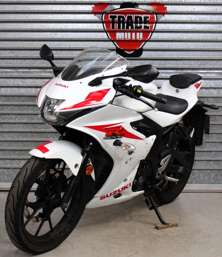 2019 69 SUZUKI GSXR 125 ABS GSX-R125 LEARNER LEGAL TRADE SALE WHITE 14K NEW MOT