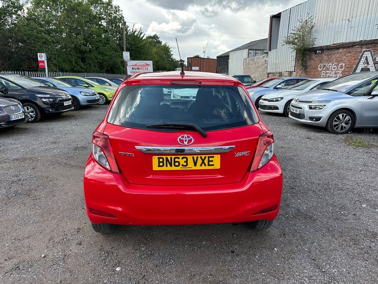2013 Toyota Yaris 1.33 Dual VVT-i TR Hatchback 5dr Petrol Manual Euro 5 (101 ps)