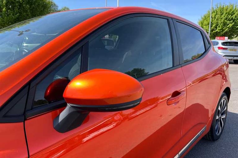 2020 Renault Clio 1.0 TCe Iconic Hatchback 5dr Petrol Manual Euro 6 (s/s) (100 ps) Hatchback Petr...