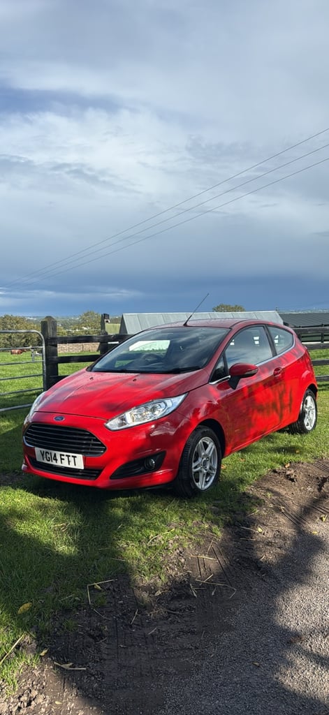 Ford, FIESTA, Hatchback, 2014, Manual, 1241 (cc), 3 doors