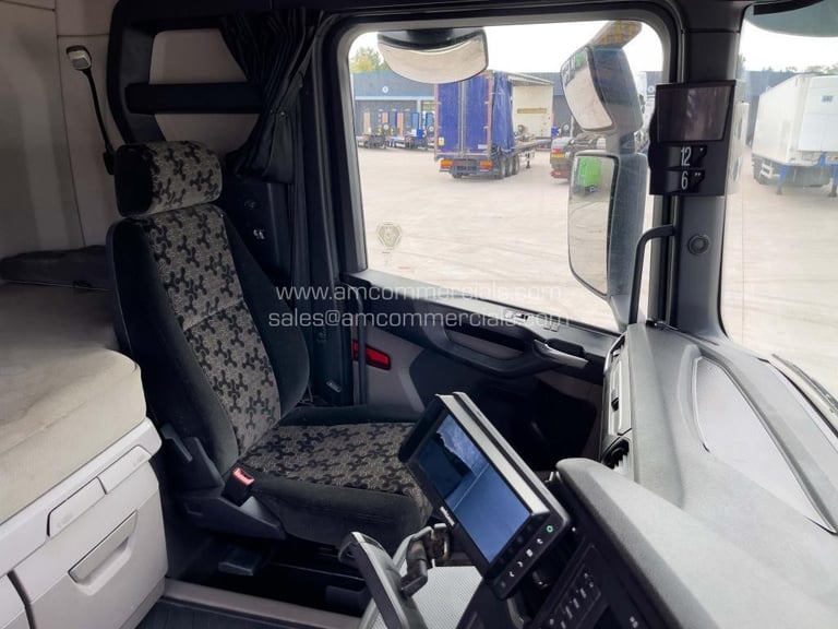 2021 (21) SCANIA R450 XT 32T 8X4 TIPPER