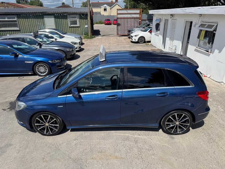 2025 Mercedes-Benz AROCS 1.6 B 180 Blue Efficiency MPV PETROL Automatic