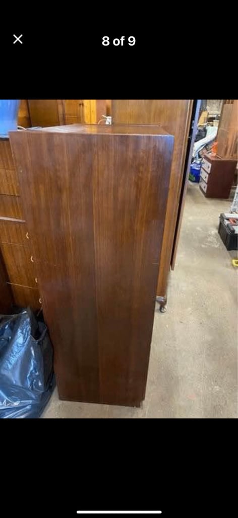G plan E. Gomme vintage Tallboy/armoire