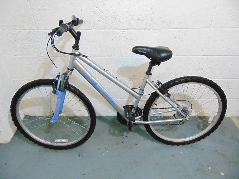 Apollo XC26 (17 inch frame) Hardtail Mountain Bike (free local delivery)