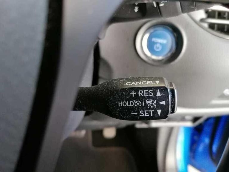 2019 Toyota C-HR 1.8 VVT-h Dynamic SUV 5dr HATCHBACK Petrol/Electric Hybrid Automatic