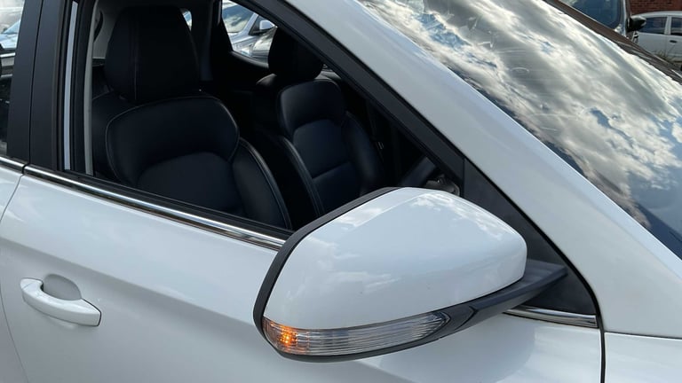 2019 MG MG ZS 1.0T GDi Exclusive 5dr DCT Hatchback Petrol Automatic