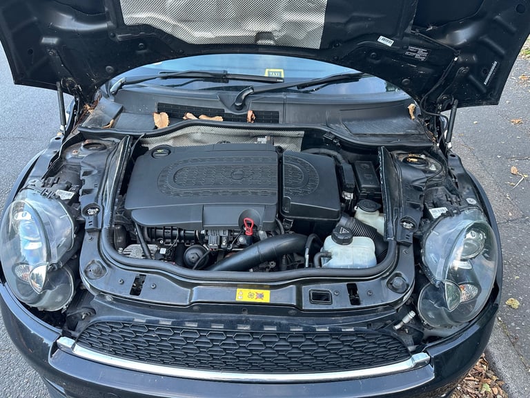 Mini, ROADSTER, Convertible, 2012, Manual, 1995 (cc), 2 doors