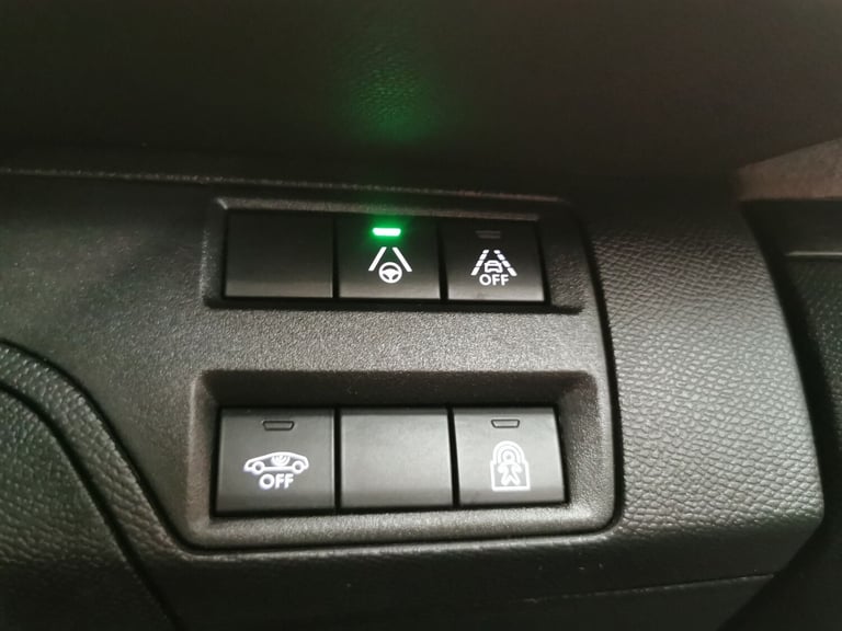 2022 Peugeot 5008 1.5 BlueHDi GT 5dr EAT8 HATCHBACK DIESEL Automatic