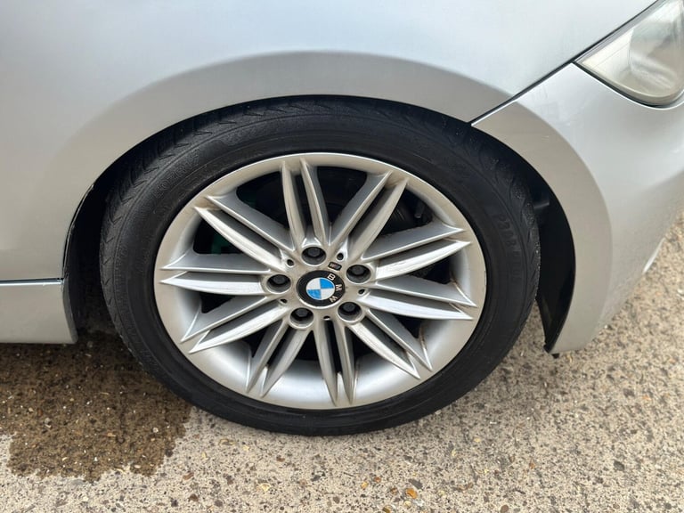 2010 BMW 1 Series 2.0 120d M Sport Euro 5 5dr HATCHBACK Diesel Manual