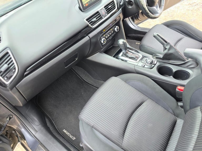 2016 Mazda Mazda3 2.0 SKYACTIV-G SE-L Nav Hatchback 5dr Petrol Auto Euro 5 (s/s) (120 ps) Hatchba...