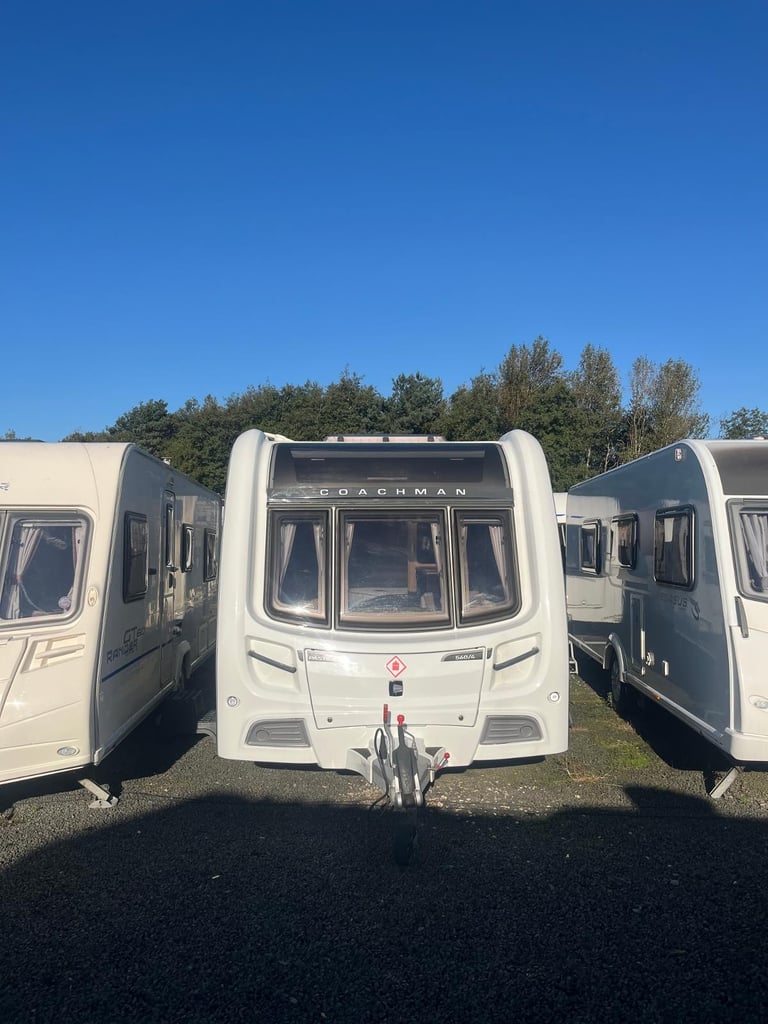 image for Coachman Pastiche 560/4 4 berth fixed bed fitted mover