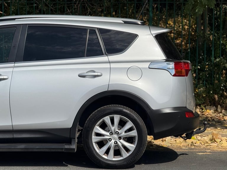 2014 Toyota RAV4 2.2 D-CAT Invincible Auto 4WD Euro 5 5dr ESTATE Diesel Automatic