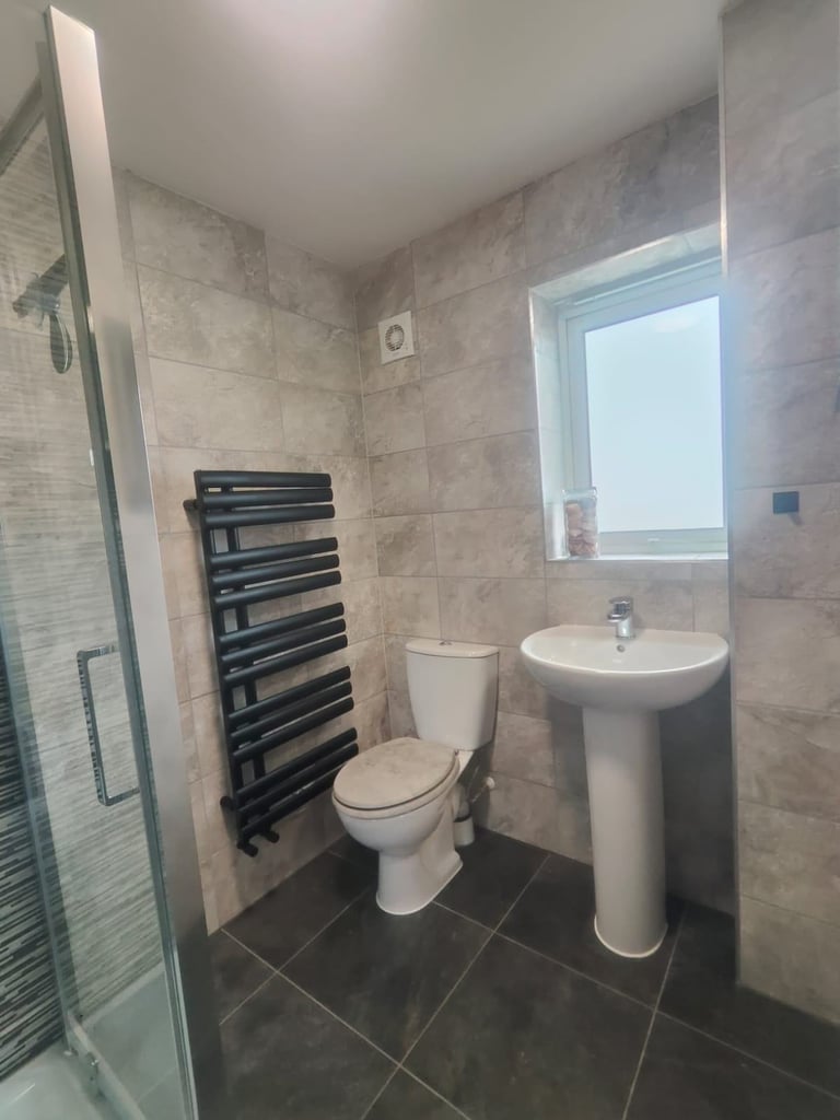 Semi detached 3 bedroom house with large garden in Sheffield-S5