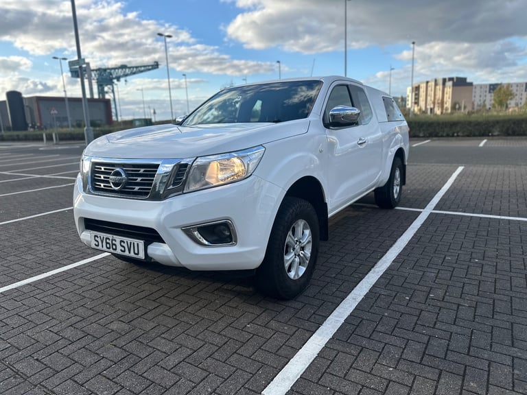 Nissan navara acenta king car 66reg drive great 