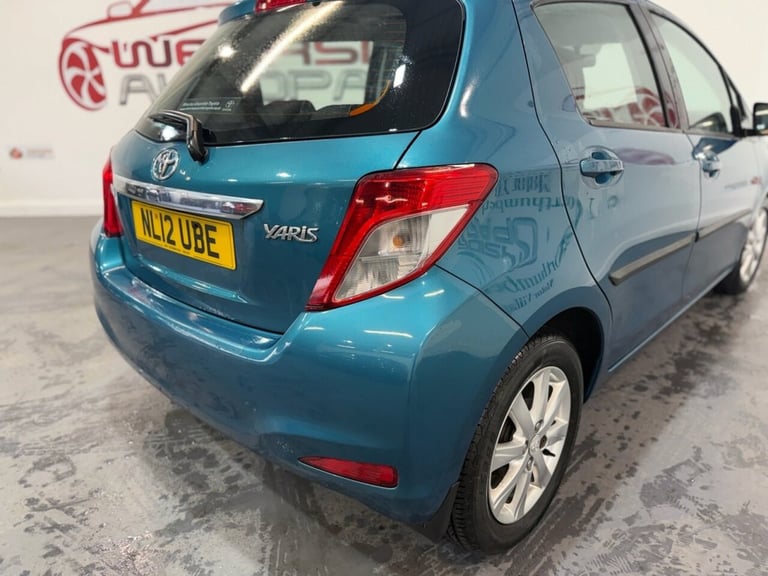 2012 Toyota Yaris 1.33 VVT-i TR 5dr Multidrive S HATCHBACK PETROL Automatic