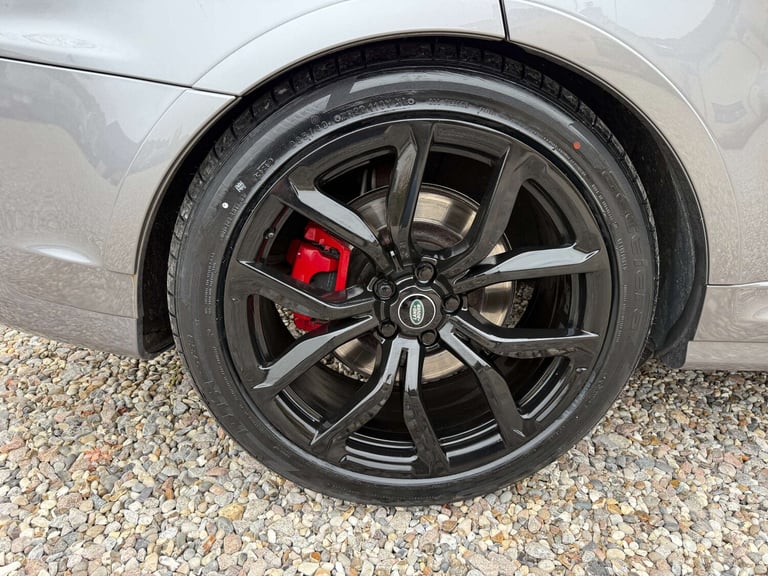 2020 Land Rover Range Rover Sport 5.0 P575 S/C SVR Carbon Edition 5dr Auto ESTATE PETROL Automatic