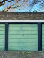 A Garage for rent in Ilford/Gants Hill