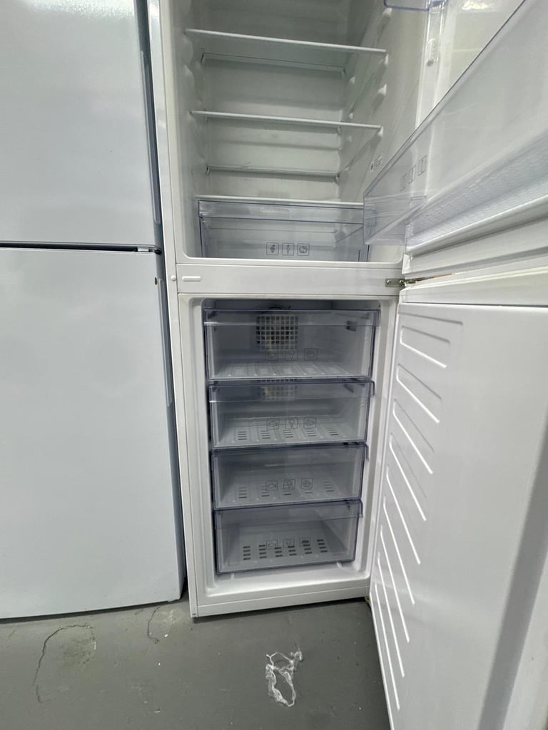 Beko 50/50 Frost Free Fridge Freezer – Free Same Day Delivery