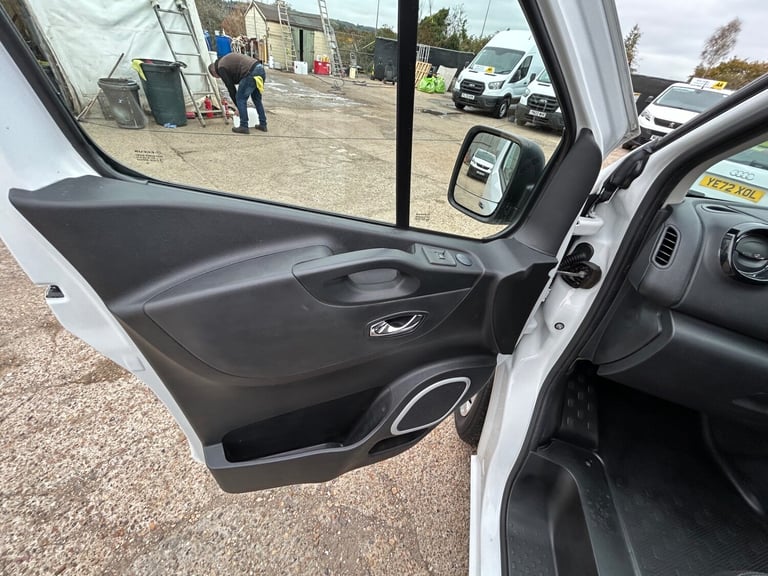 2018 Vauxhall Vivaro 2900 1.6CDTI 120PS Sportive H1 Van PANEL VAN Diesel Manual
