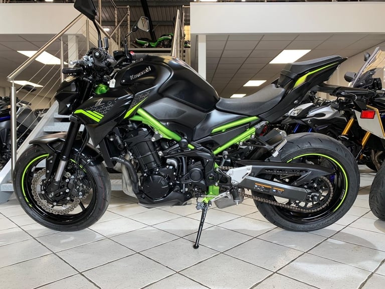 Kawasaki Z900 2021