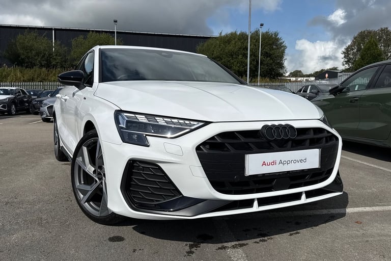 2025 Audi A3 Black Edition 35 TFSI  150 PS 6-speed Saloon PETROL Manual