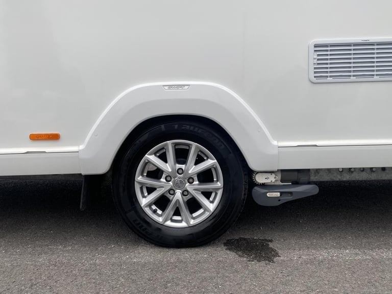 2023 SWIFT CELEBRATE GRANDE 4SB TOURING CARAVAN