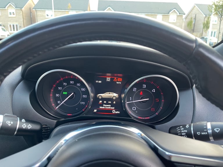Jaguar, XE, Saloon, 2016, Manual, 1999 (cc), 4 doors