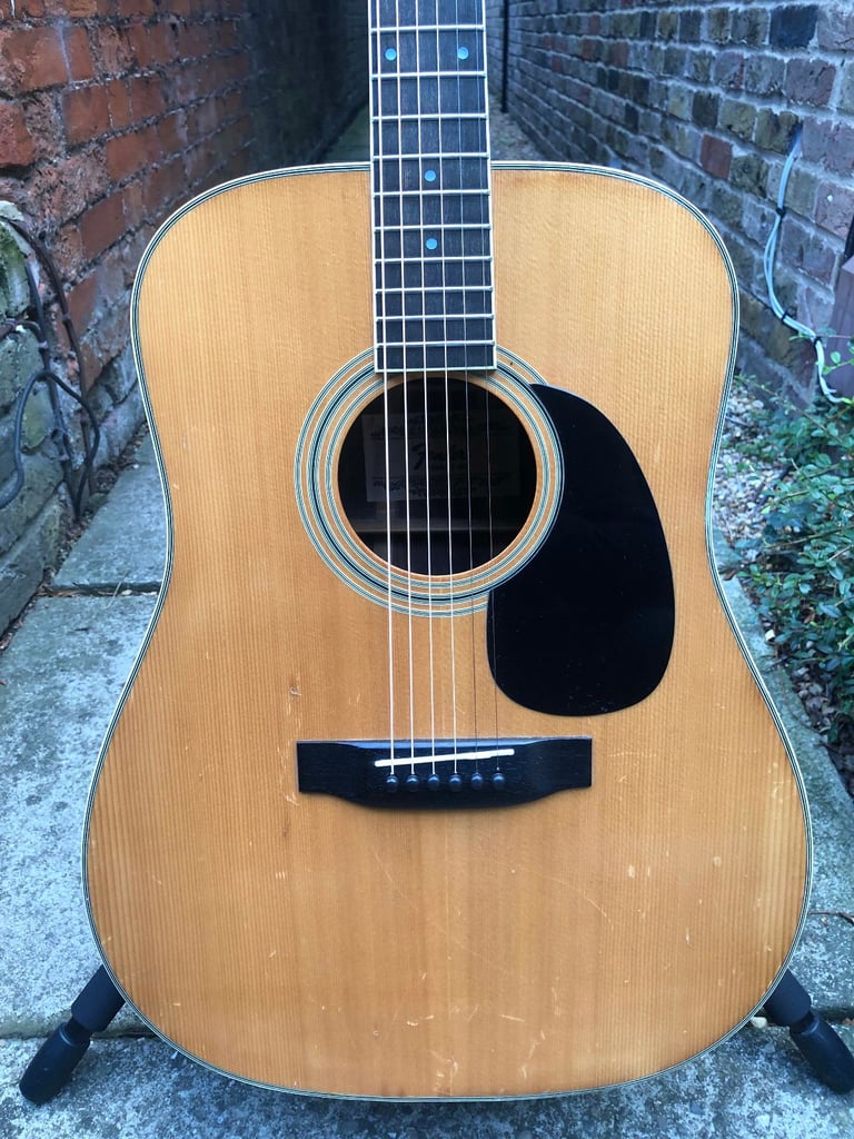 Fender F-85 vintage acoustic guitar (made in Japan, 70s)