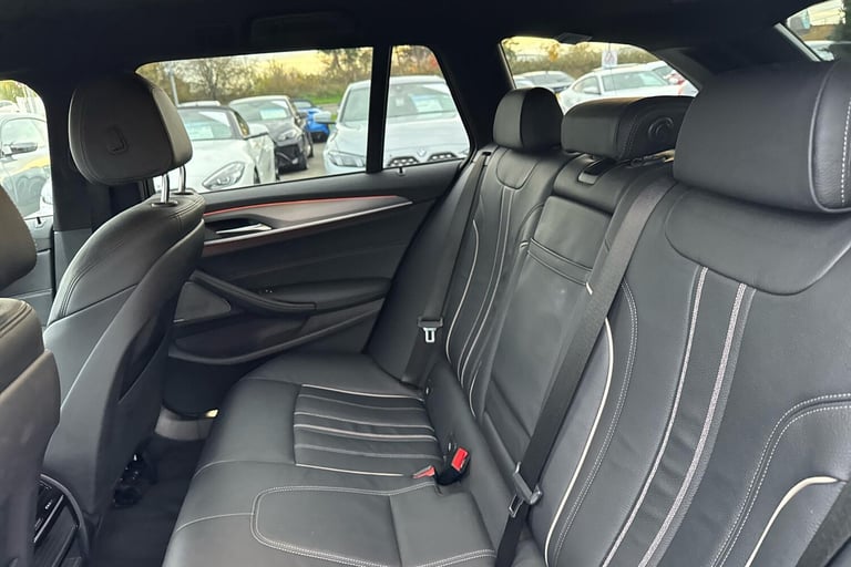 2019 BMW 5 Series 530d xDrive M Sport 5dr Auto Estate Diesel Automatic
