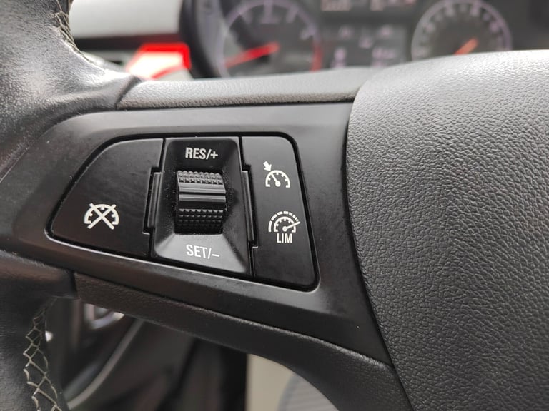 2019 Vauxhall Corsa 1.4 Griffin 3dr Auto HATCHBACK Petrol Automatic