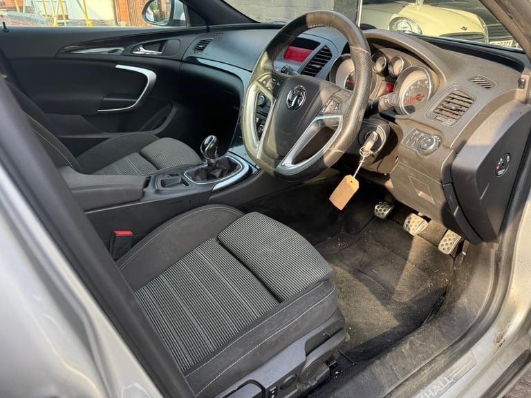 2011 Vauxhall Insignia 1.8i 16V SRi Vx-line 5dr HATCHBACK Petrol Manual